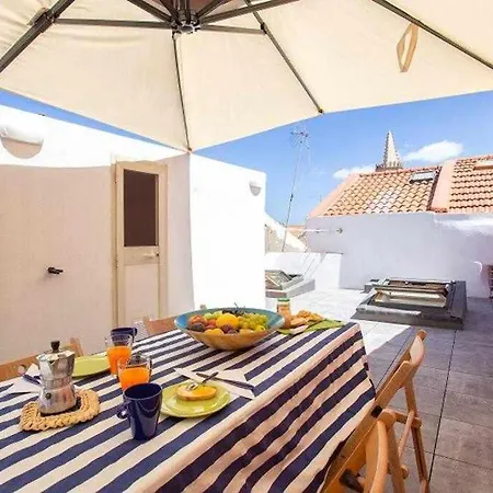 Bell Towers Terrace Free Wifi Apartment *